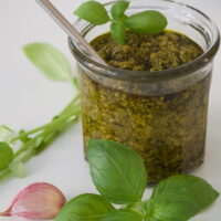 Spicy Calabrian Pesto Olive Oil